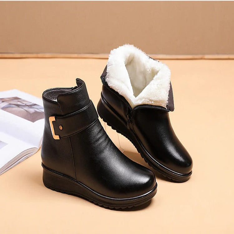 Botas de nieve cálidas y aisladas para mujer con suelas adherentes
