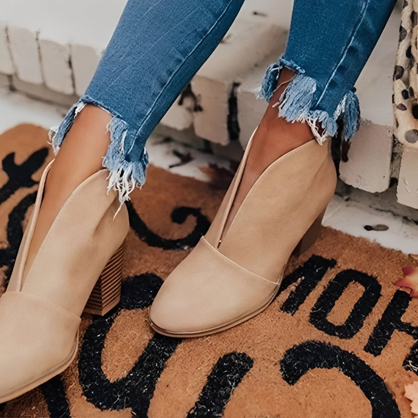 Botines de tacón bajo para mujer con laterales elásticos