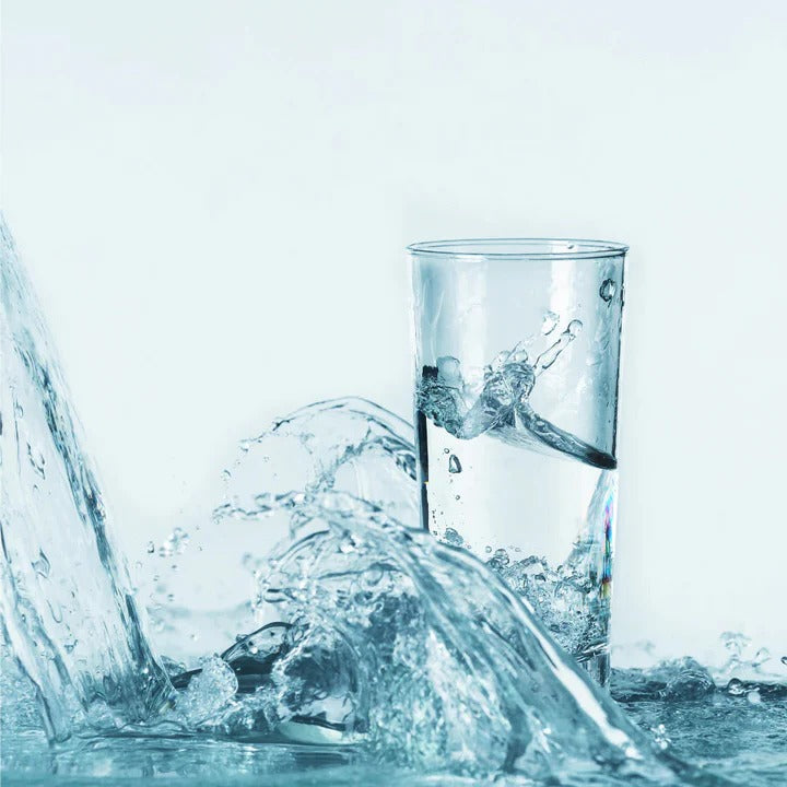 Botella Compacta de Agua Alcalina para Uso Diario