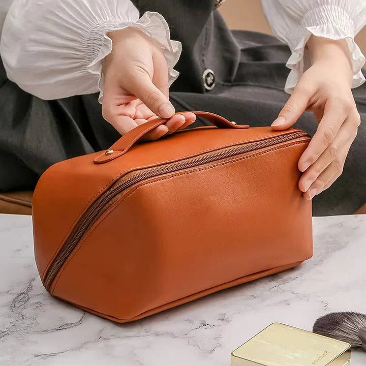 Bolsa de almacenamiento de cosméticos grande con muchos bolsillos