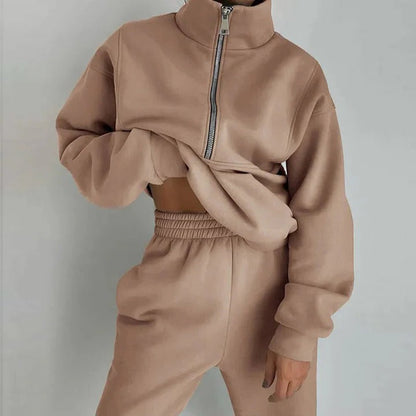 Women's Slim Fit Sports Tracksuit for Gym and Everyday Wear - Ortekor