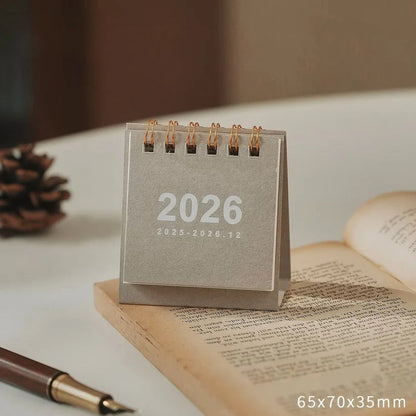 Calendario de escritorio compacto 2026 con soporte para oficina en casa
