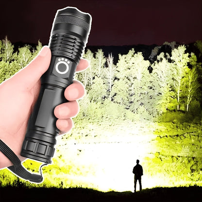 Linterna LED portátil con luz brillante focalizable