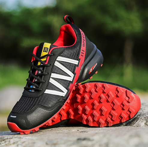 Summit Climber | Botas de senderismo con barrera impermeable y agarre superior | Calzado de exterior elegante para cada aventura