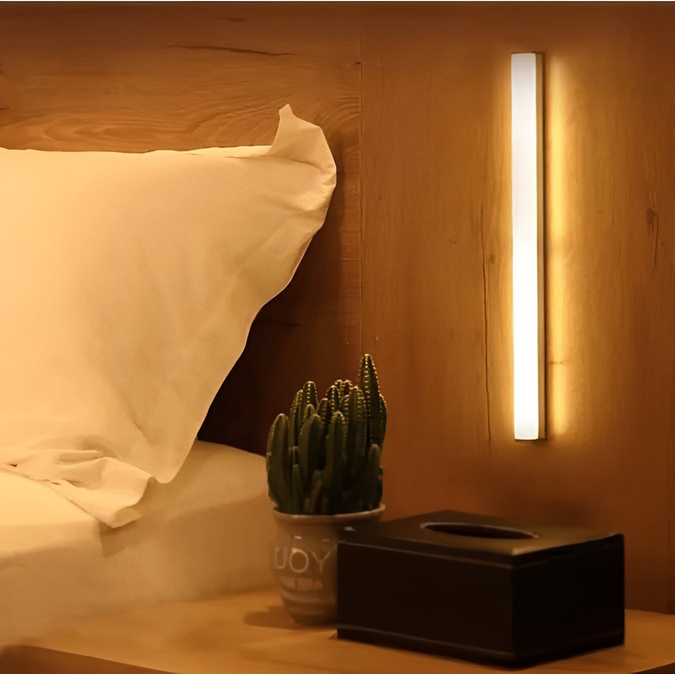 Tira LED automatizada con efecto de luz blanca cálida