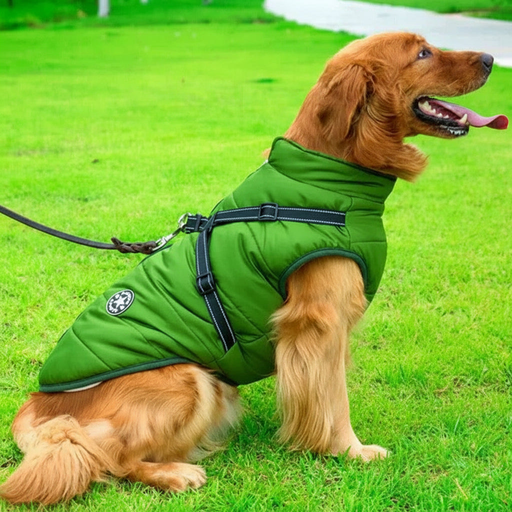 Abrigo cálido y aislado para perros con forro polar y arnés incorporado