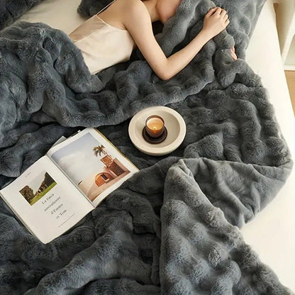 Cozy Haven | Manta de piel sintética ultrasuave con forro doble | Cobija para todas las estaciones para relajarse