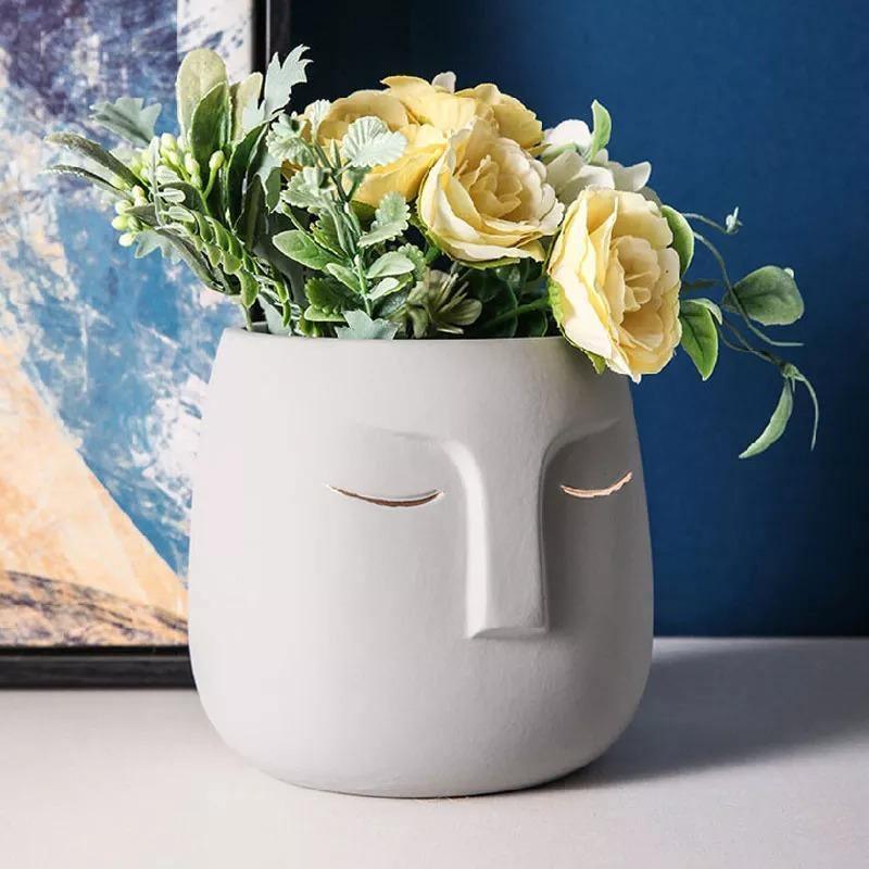 Restful Gaze Abstract Face Planter