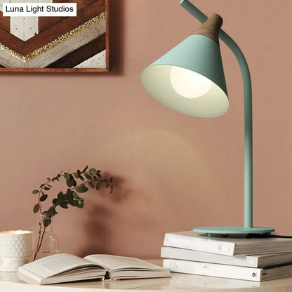 Adjustable Desk Lamp with Cone Shade – Metal Gooseneck Reading Light for Nightstand, Bedroom & Home Office