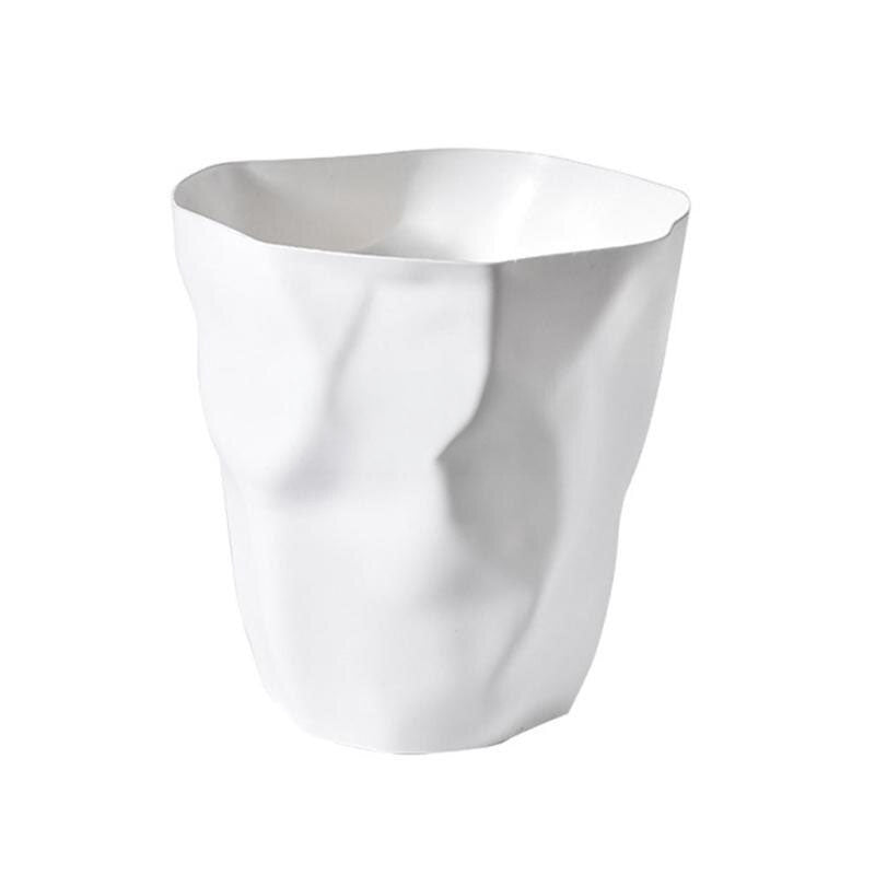 Bote de basura pequeño de plástico blanco de 10.6 pulgadas para baño, dormitorio, escritorio de oficina, tocador, papelera ligera para interiores