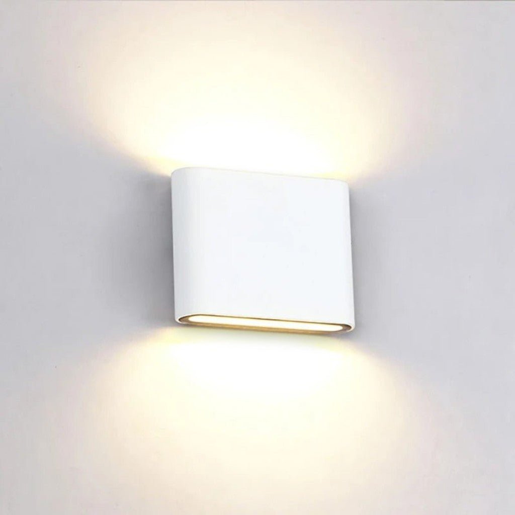 Weatherproof Aluminum Outdoor Wall Sconce Light – Modern Geometric Design for Patio Porch Garden Pathway Exterior Entryway Facade IP65 Rated