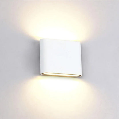 Weatherproof Aluminum Outdoor Wall Sconce Light – Modern Geometric Design for Patio Porch Garden Pathway Exterior Entryway Facade IP65 Rated