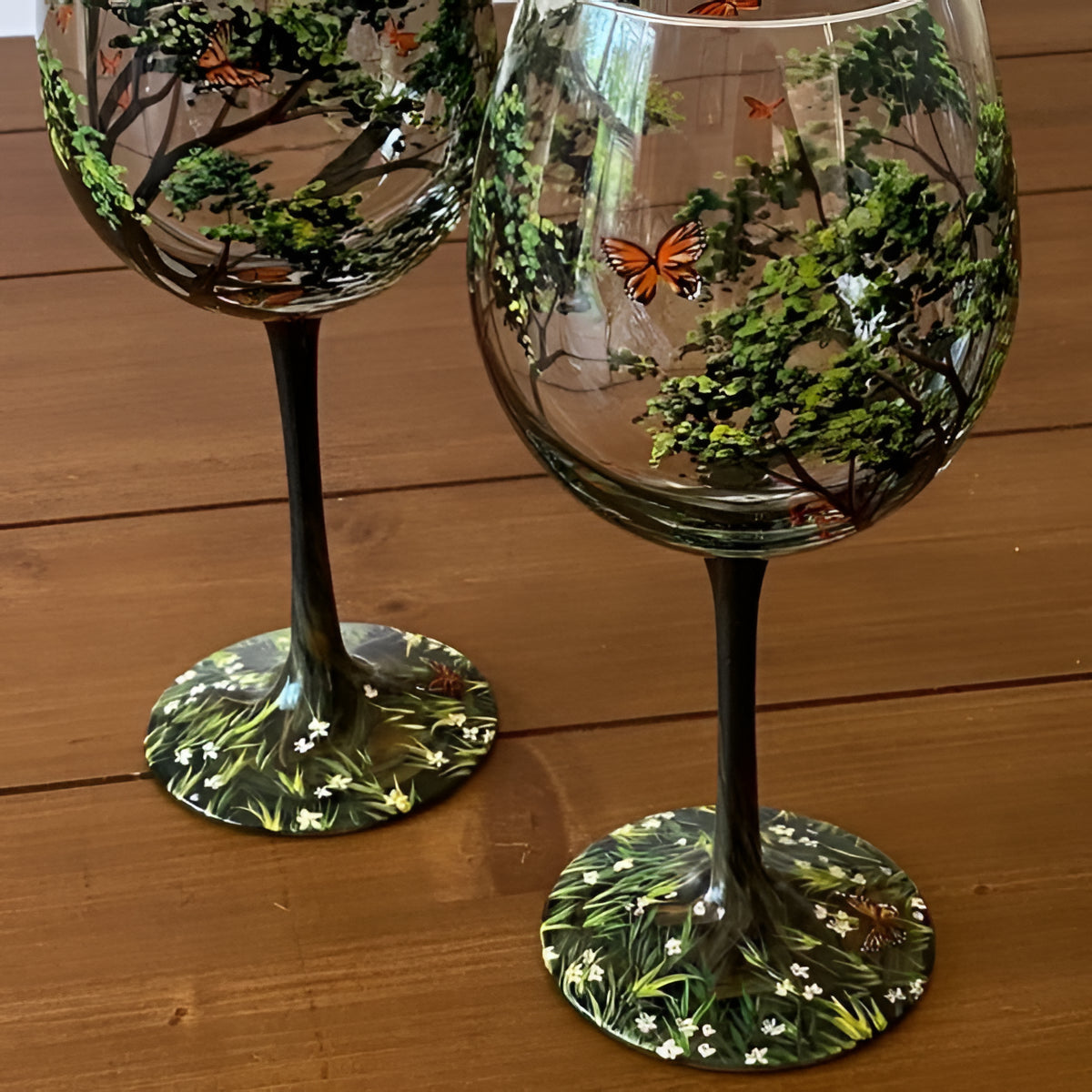 Hand-Painted Seasonal Tree Wine Glass Set – Artistic Stemmed or Stemless Design for Home Entertaining & Collectors