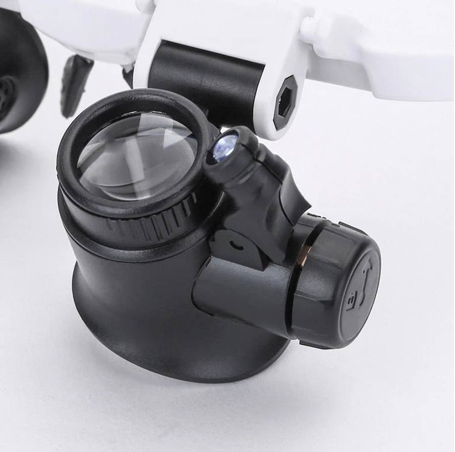 Lupa LED versátil con lentes intercambiables 3X