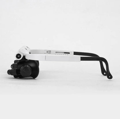 Lupa LED versátil con lentes intercambiables 3X