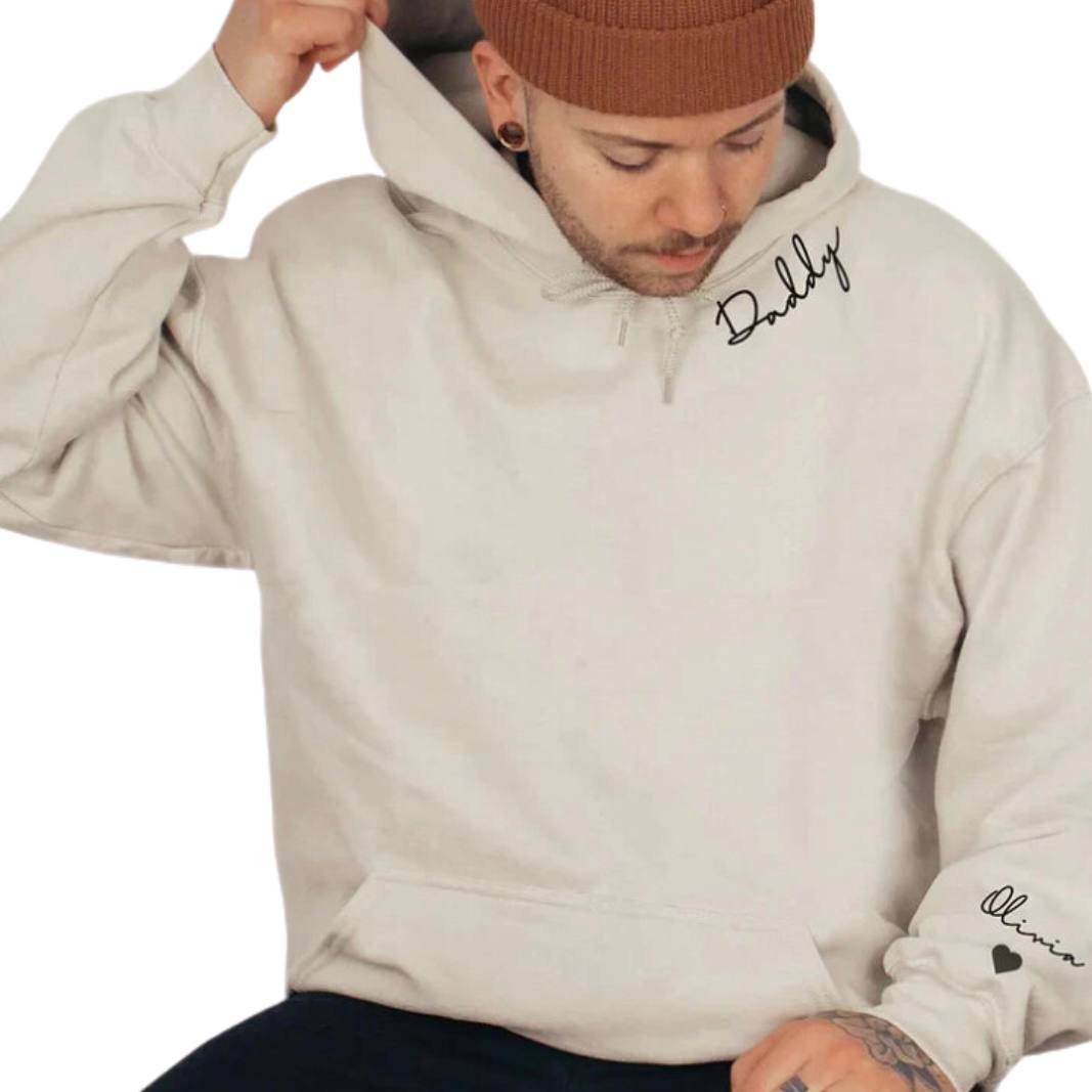 Sudadera personalizable con nombre en la manga