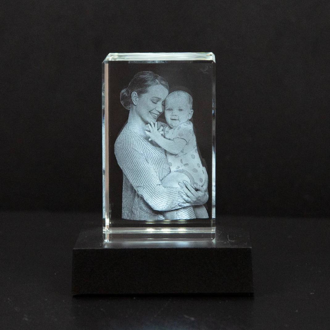 Customizable Crystal Picture Frame for Pet Memorial - Ortekor