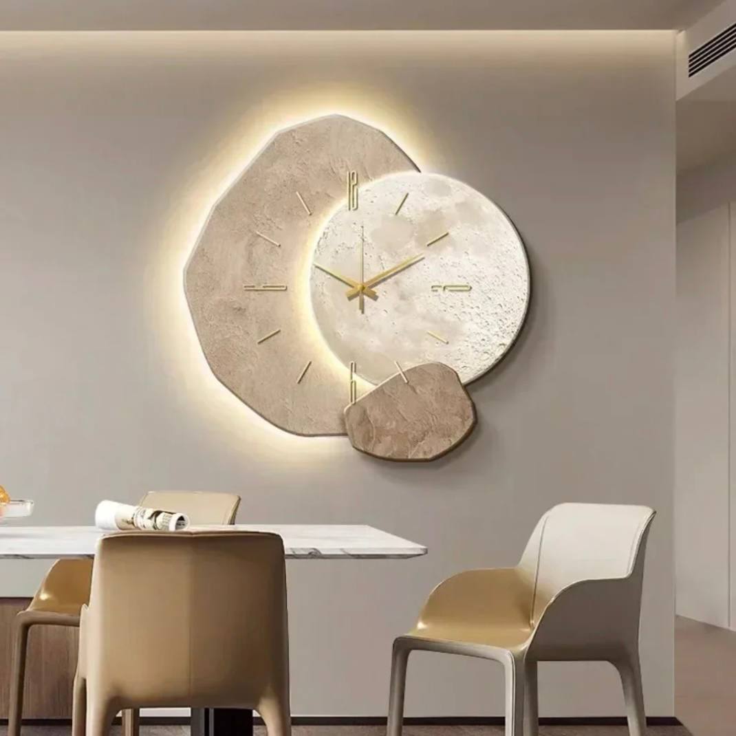 Reloj de pared de madera rústica con cálida luz LED