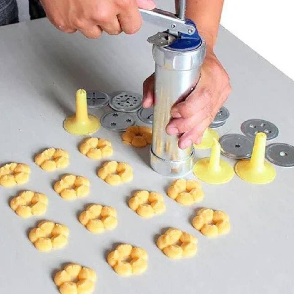 Máquina para hacer galletas Easy Bake con 20 boquillas y 4 accesorios