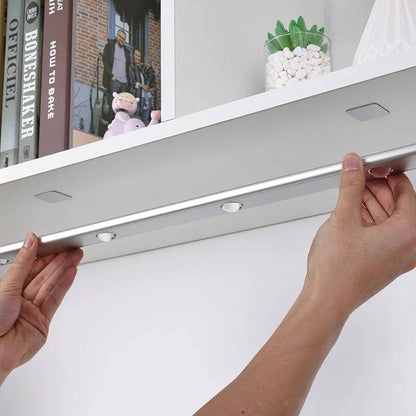 Iluminación LED Brillante con Sensor para Debajo de Gabinetes de Cocina