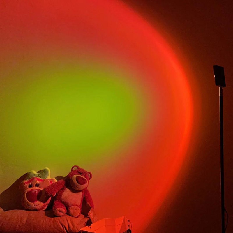 Elegante lámpara de pie LED con efecto de luz ambiental