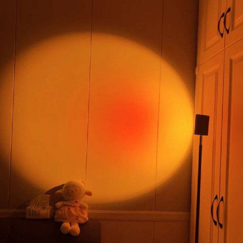 Elegante lámpara de pie LED con efecto de luz ambiental