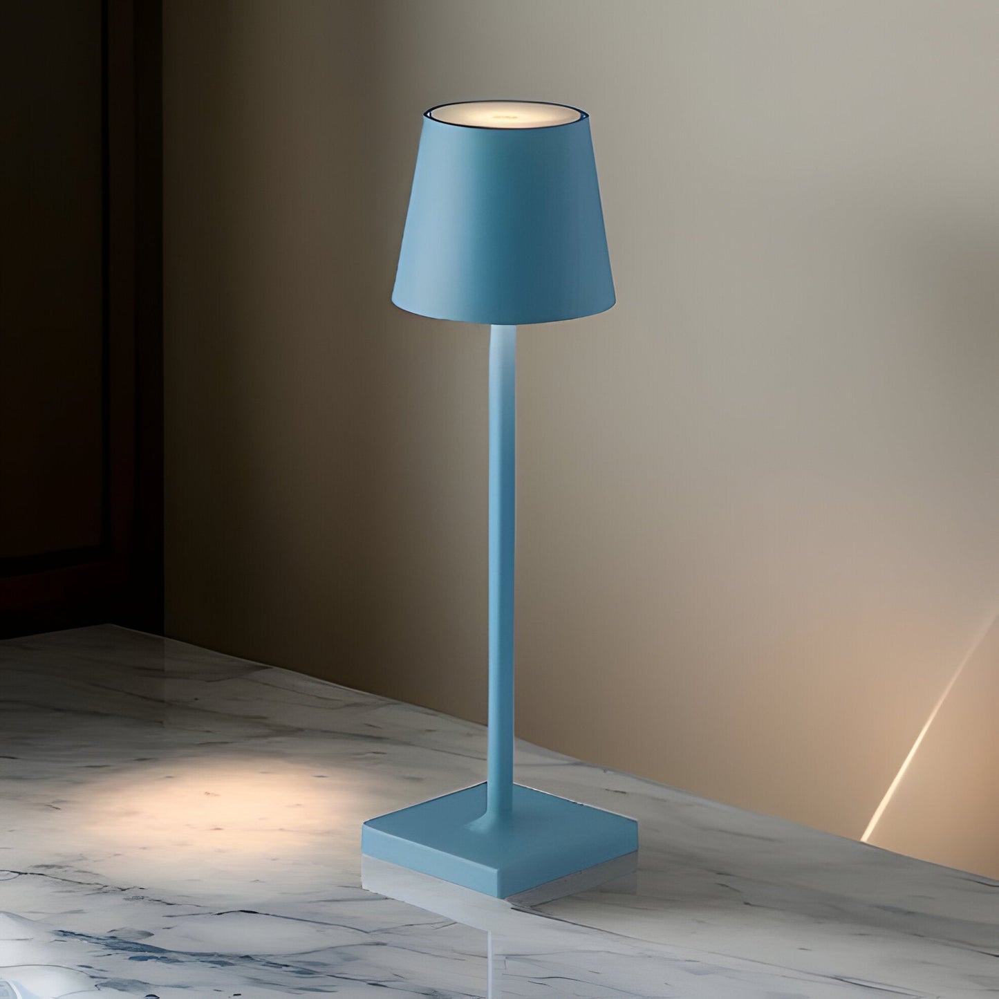 Lámpara de Escritorio LED Portátil y Brillante