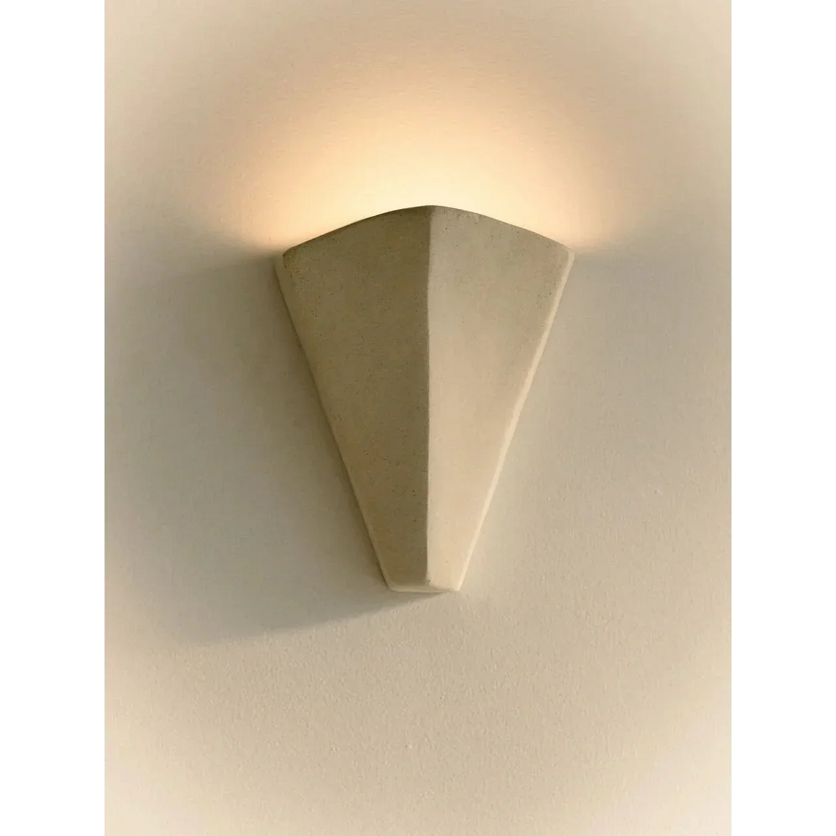 Aplique de yeso estratificado de hasta 22 pulgadas, iluminación indirecta de tono cálido para dormitorio, pasillo, sala de estar, acento arquitectónico moderno y minimalista
