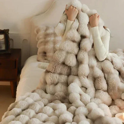 Plush Faux Fur Throw Blanket for Couch Bed Travel Lightweight Soft Fleece with Anti-Pilling