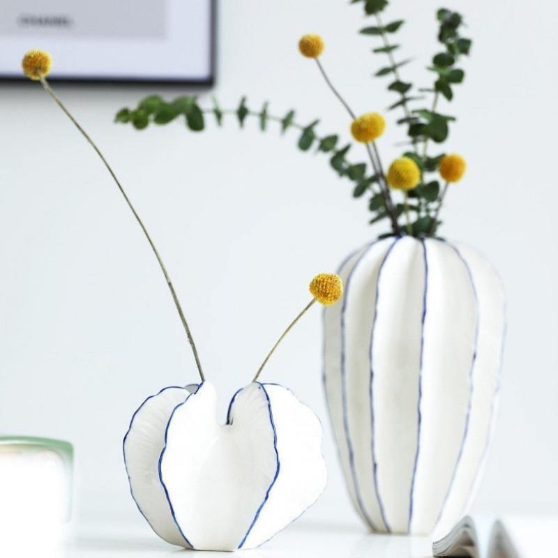 Icarus Handcrafted Pottery Vase Set