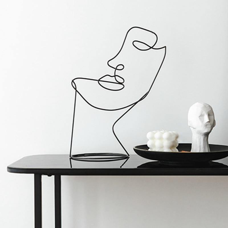 Frida Abstract Silhouette Sculpture