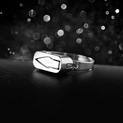 Tactical Finger Ring Personal Safety Tool Everyday Carry EDC Compact Protection Device Covert Wearable Security Accessory Lightweight Metal
