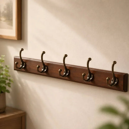 Perchero de pared de madera maciza para entrada, organizador para chaquetas, bufandas y bolsos con acabado de veta natural, opciones de 3, 4 y 5 ganchos, ideal para apartamentos y recibidores