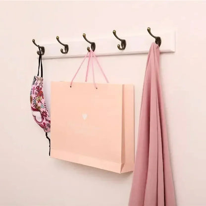 Perchero de pared de madera maciza para entrada, organizador para chaquetas, bufandas y bolsos con acabado de veta natural, opciones de 3, 4 y 5 ganchos, ideal para apartamentos y recibidores