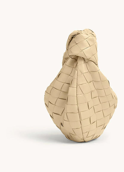 Elegant Leather Handbag | Timeless Italian Design with Organized Interior | Chic Accessory for Everyday Elegance