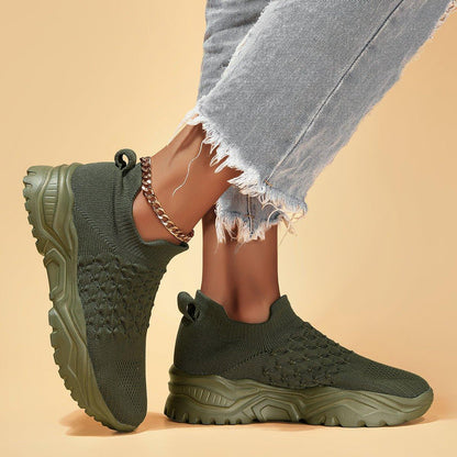 Slip-On Walking Shoes with Cushioned Insole & Arch Support in Olive Green for Men & Women