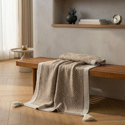 GEONEST – Nordic Shawl Blanket for Cozy Everyday Style