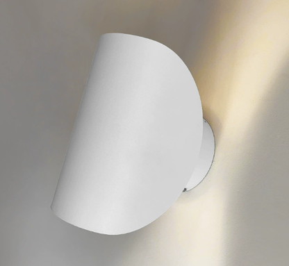 Aplique de pared LED de haz doble, aluminio blanco y negro, para interiores y exteriores, 6W, 3000K, luz cálida, para pasillo, sala de estar, dormitorio y entrada