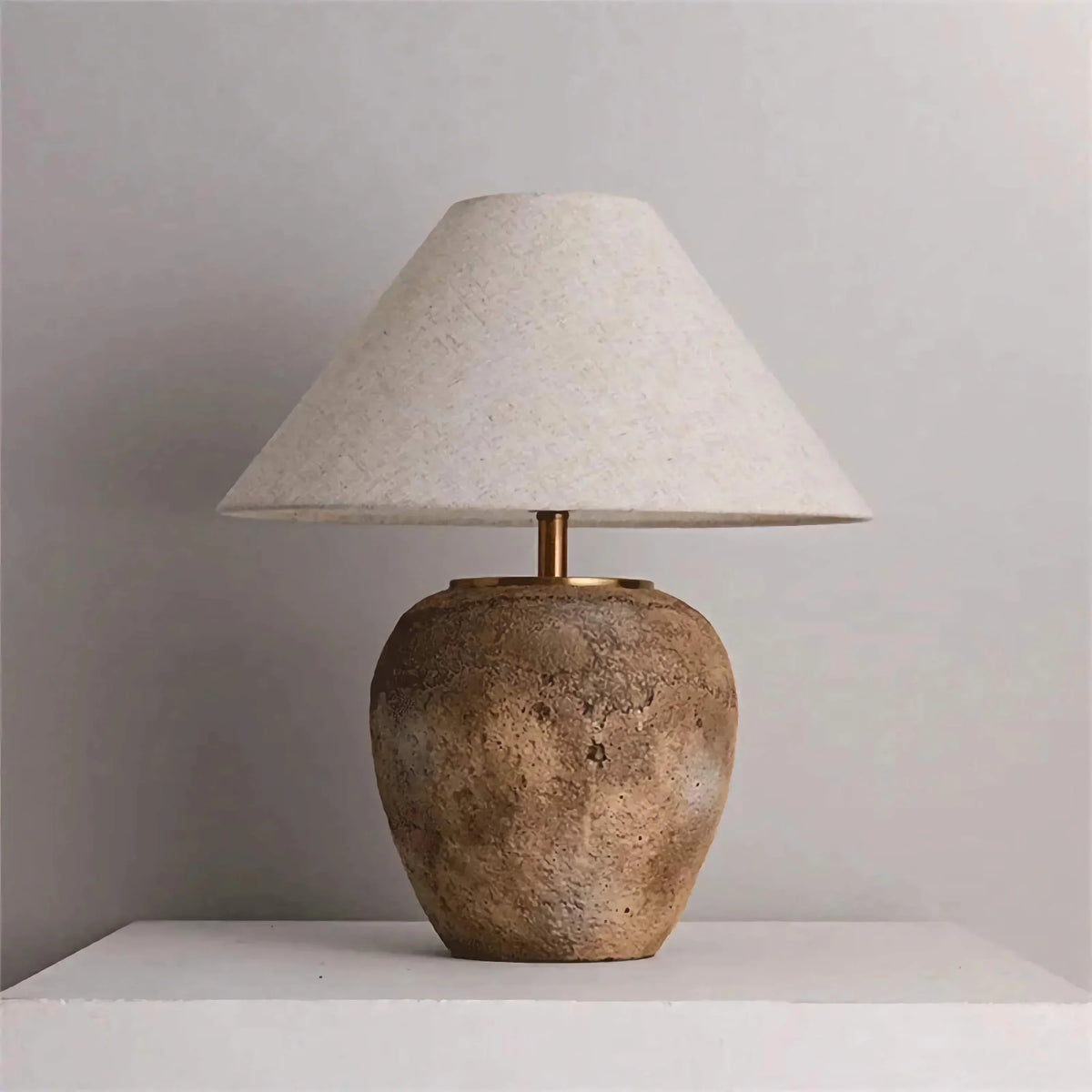 Lámpara de mesa de cerámica de 20 pulgadas de alto, luz blanca cálida, pantalla de tela ancha para dormitorio, sala de estar, mesa de noche, rincón de lectura, oficina en casa y escritorio.