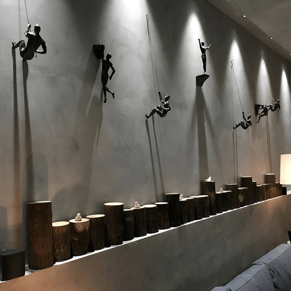 Set de arte mural Climbera: Trío de hombres escaladores de metal, decoración industrial moderna