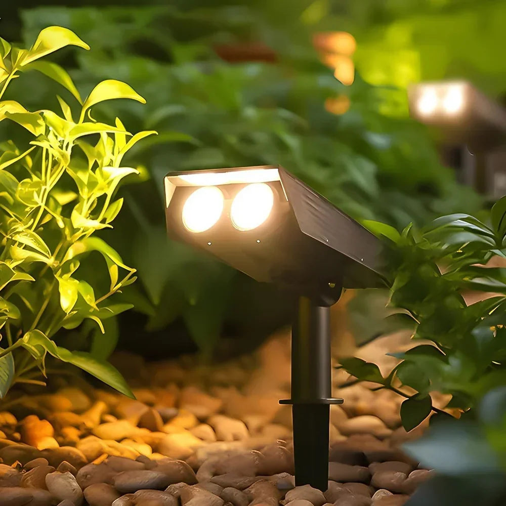 Outdoor Solar Garden Spotlight with Adjustable Beam – Rechargeable Stake Light for Yard, Walkway & Patio Lighting