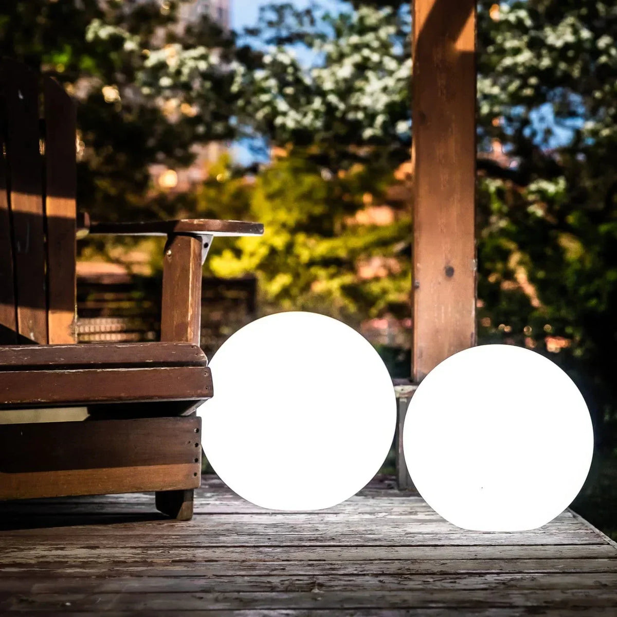 LED Solar Garden Sphere 10-Inch Waterproof Color-Changing Remote Controlled Wireless Rechargeable Yard Pathway Landscape Lighting for Patio