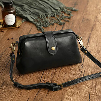 Compact Leather Crossbody Purse for Women – Adjustable Strap Shoulder Bag with Zip Closure for Travel, Shopping & Everyday Wear